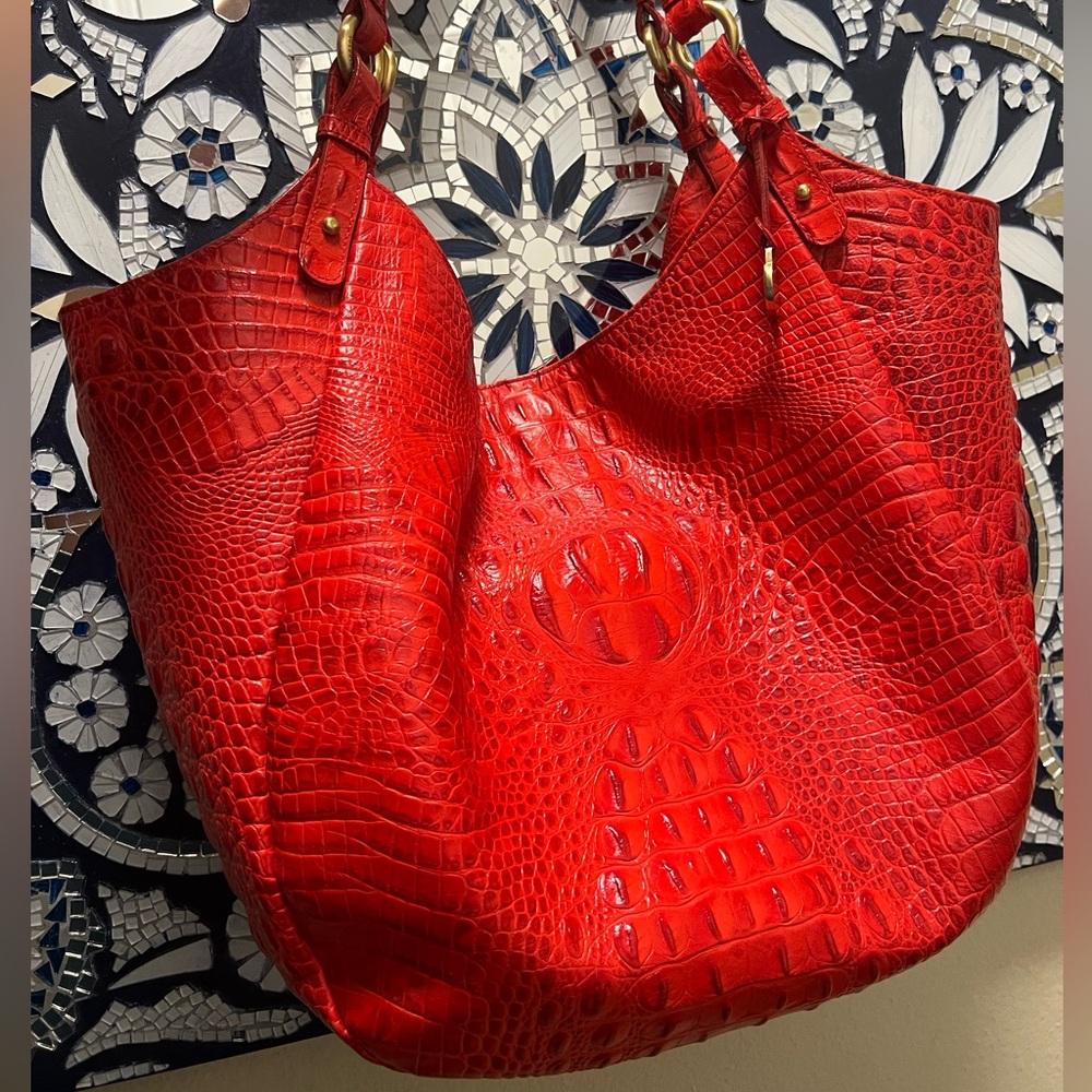 😳SALE😳 💋❤️💋EVUC BRAHMIN Jacqueline Hobo Tote in PARTY RED MELBOURNE 💋❤️💋